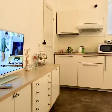 Guest Apartment Monti-3